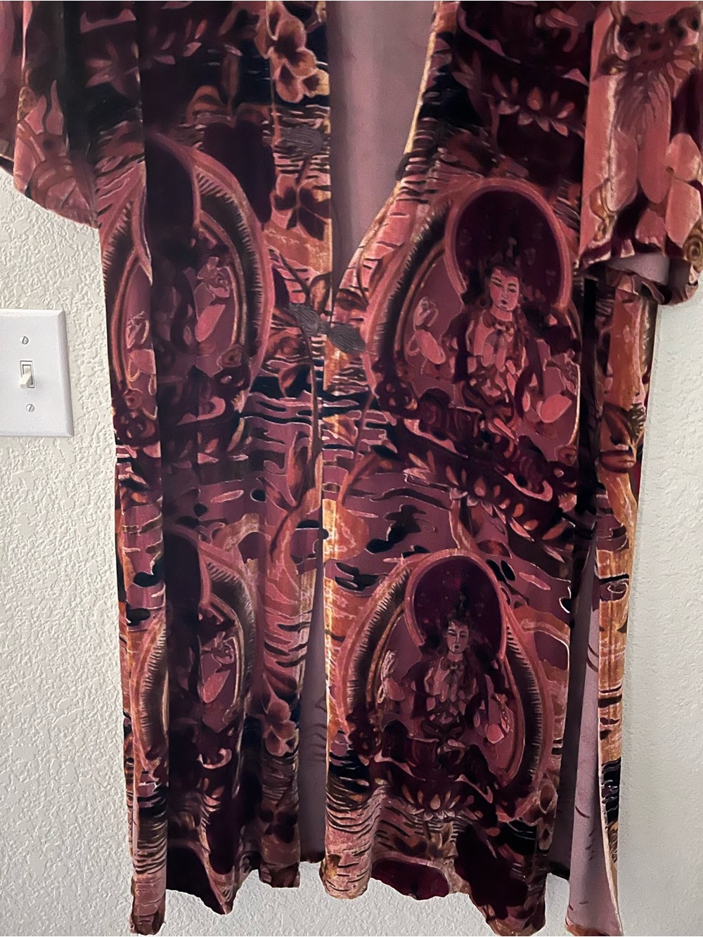 Vintage Velvet Kwan Yin Burnout Kimono Robe - Brown/Beige - Picture 2 of 9